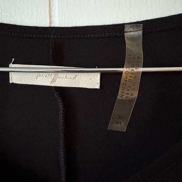 7 For All Mankind Black Short Sleeve Boxy Tee Size XS - Picture 2 of 4